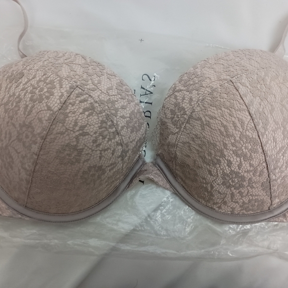 NWT Victoria's Secret Barbiecore Lace Push-Up Bra in Butterly Pink (#108) - Picture 5 of 10